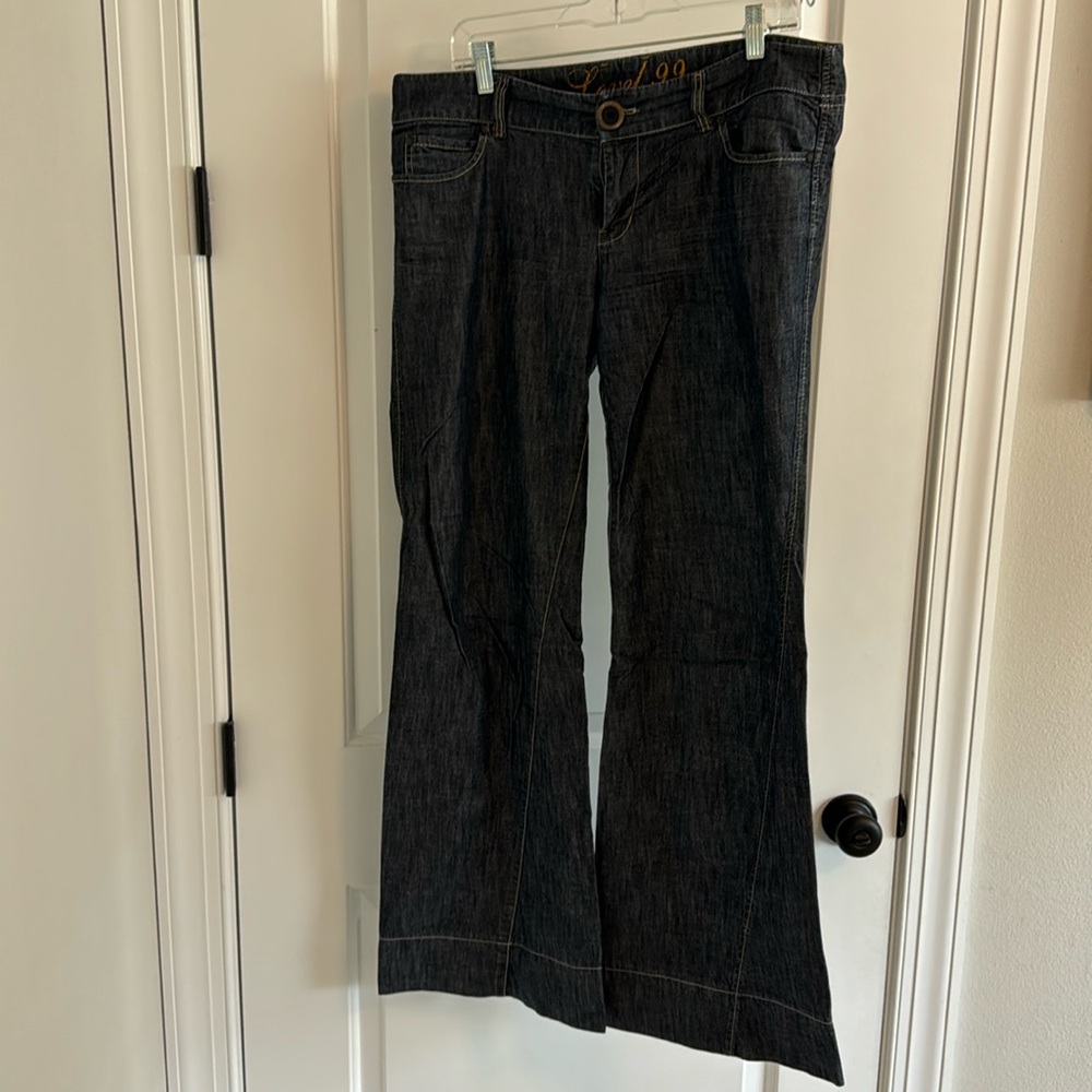 Level 99 wide leg jeans size 32